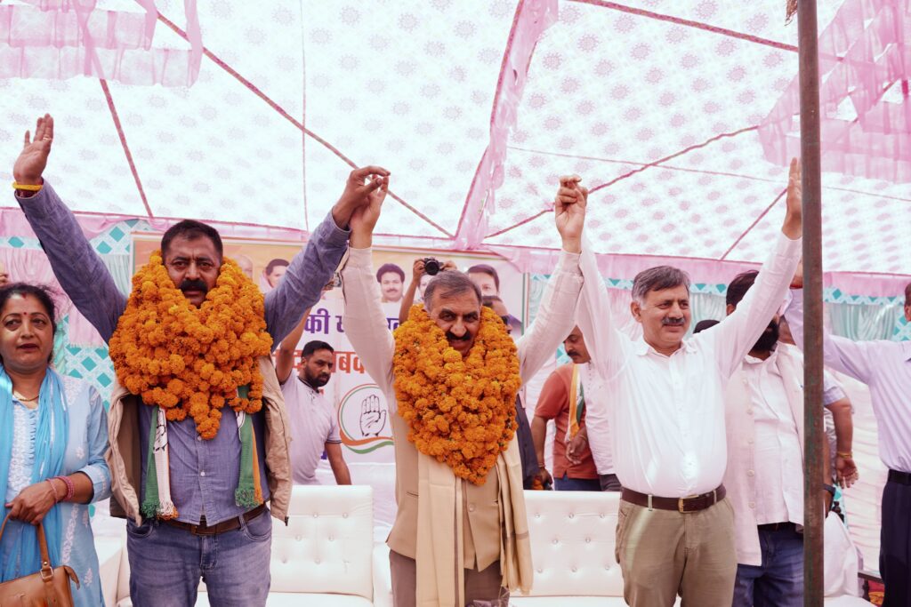 कांग्रेस सरकार गिराने की साजिश रचने के मुख्य सूत्रधार जयराम ठाकुर