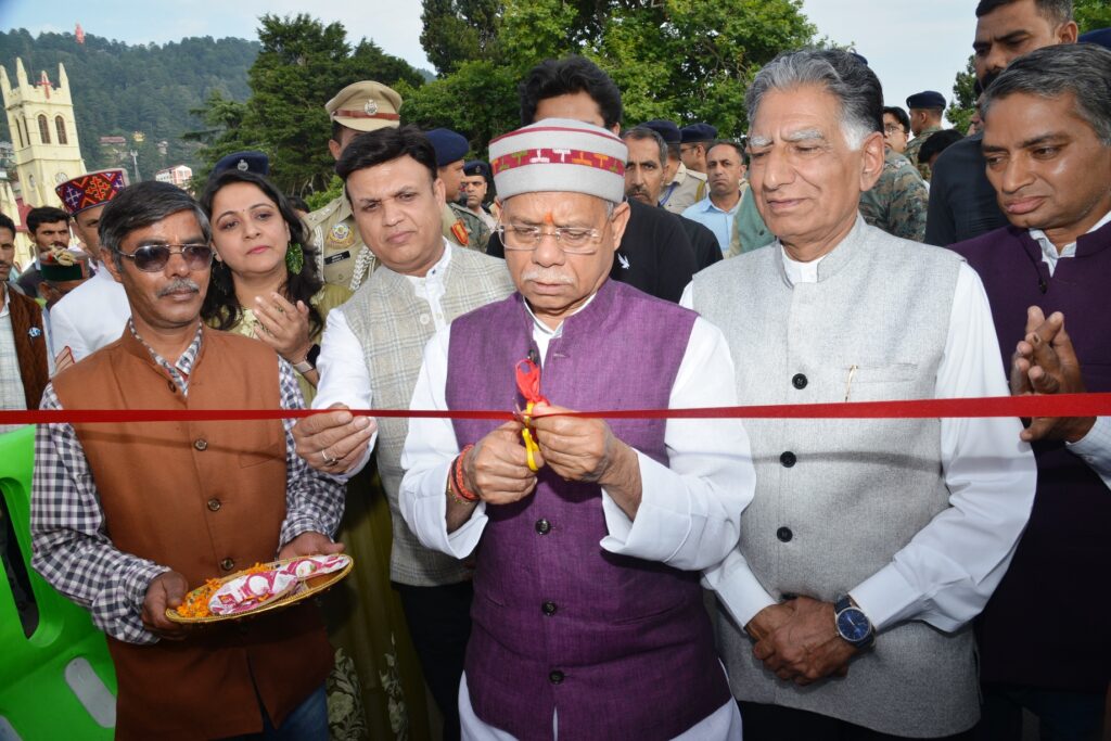 हिमाचल के राज्यपाल ने किया राष्ट्रीय पुस्तक मेले का शुभारम्भ