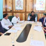 हिमकेयर योजना बंद करने की सरकार की कोई मंशा नहींः मुकेश अग्निहोत्री