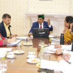 दवाओं और सीटी स्कैन मशीनों की निविदाएं जारी करने के निर्देश : डॉ. शांडिल