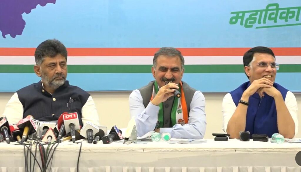 सीएम सुक्खू ने पूछा, महाराष्ट्र में समोसे की राजनीति हो रही या विकास की