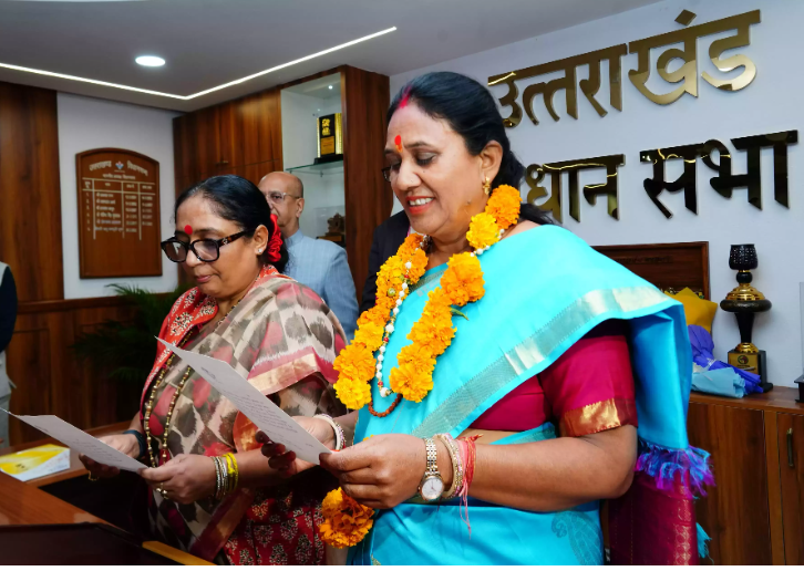 केदारनाथ से नवनिर्वाचित विधायक आशा नौटियाल ने ली पद और गोपनीयता की शपथ
