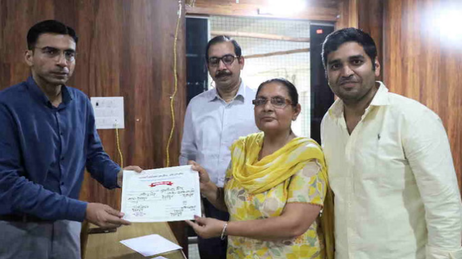सुखविंदर कौर बनीं जिला पंचायत देहरादून अध्‍यक्ष, अभिषेक सिंह उपाध्यक्ष