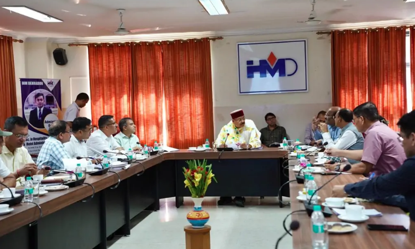 विकास कार्यों में वन भूमि की बाधाओं को दूर करने के निर्देश : सतपाल महाराज