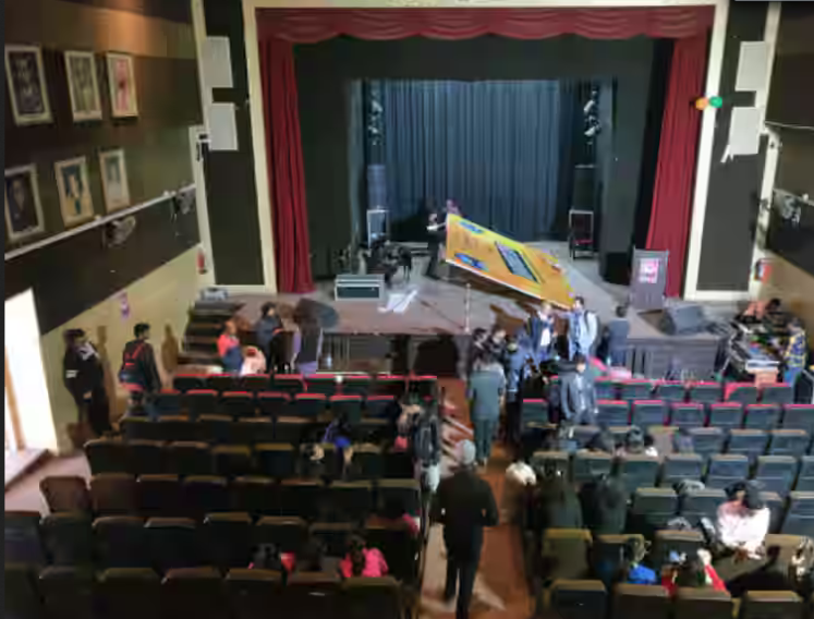 नगर निगम का ऐतिहासिक टाउन हॉल बनेगा हाईटेक