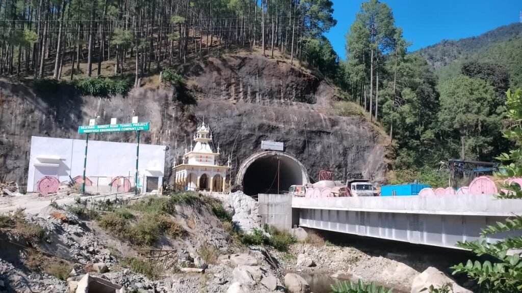 सिलक्यारा टनल से आसान होगी चारधाम यात्रा